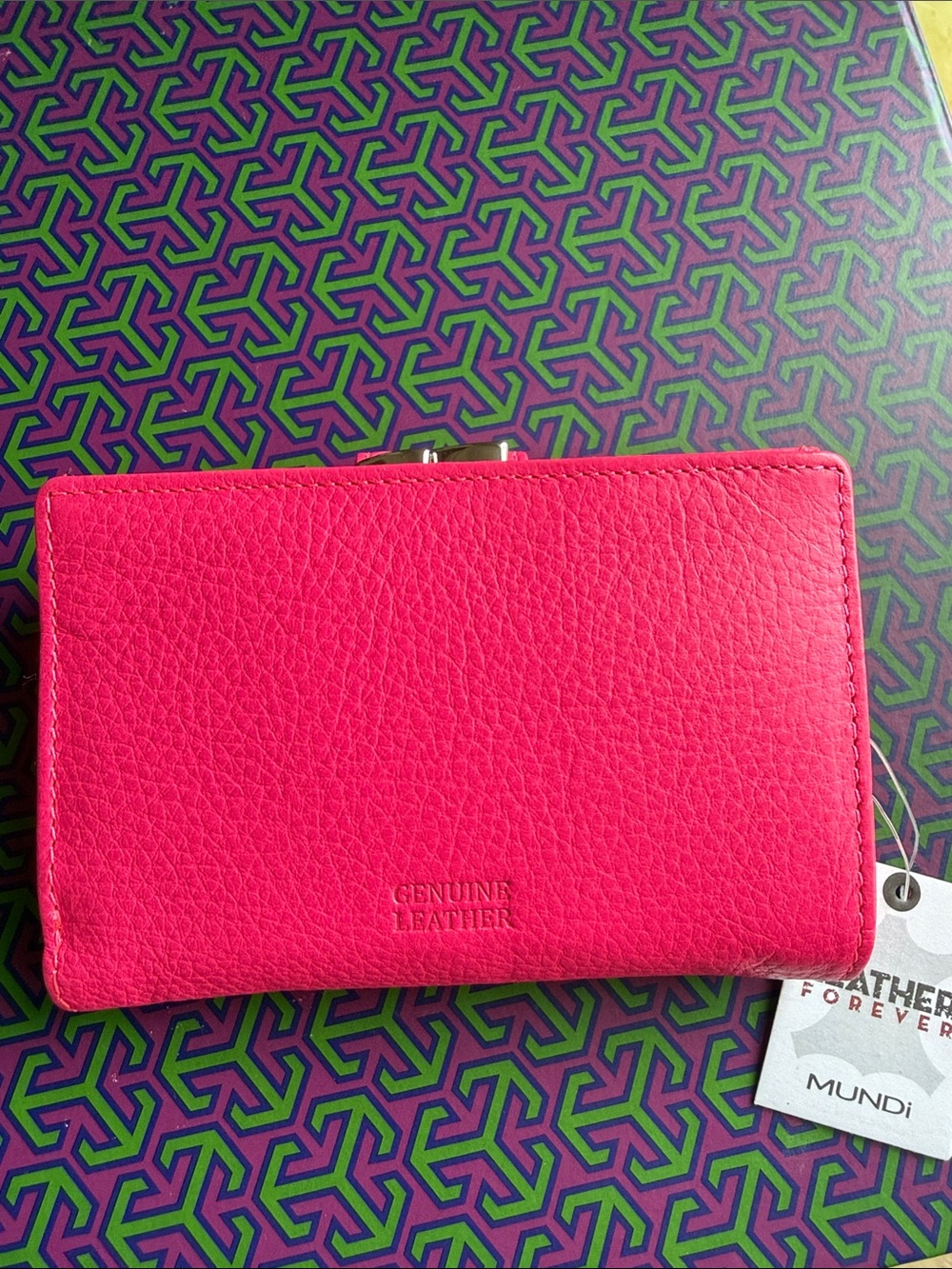 mundi Bright Hot Pink Pebbled Leather Wallet - Picture 2 of 9